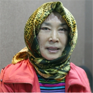 做面部拉皮除皺手術(shù)半年多了，看看我的恢復過程照片吧，果不錯~