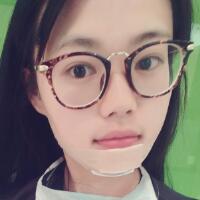 看于朦朧做了下巴整形，我也去做了假體墊下巴整形價格6800元