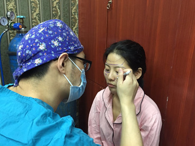 自體脂肪填充全臉，前后對(duì)比一下果棒棒噠!