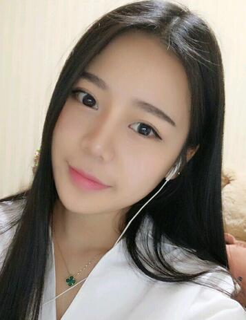 隆鼻拆線后鼻子圖片 硅膠隆鼻+鼻翼縮小恢復經歷