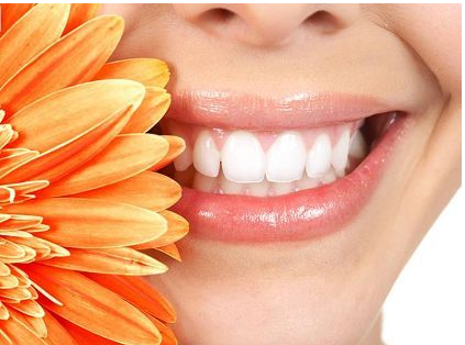 四川做完烤瓷牙后能立即吃東西嗎