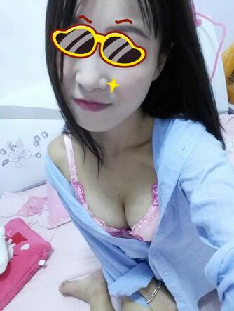 成都艾米麗自體脂肪豐胸前后對(duì)比