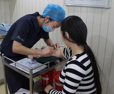 發(fā)際線調(diào)整案例分享 北京熙朵發(fā)際線+眉毛種植