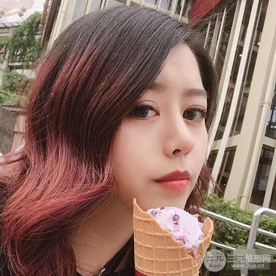 重慶華美何春濤硅膠隆鼻前后對比圖 內(nèi)附恢復(fù)心情小札