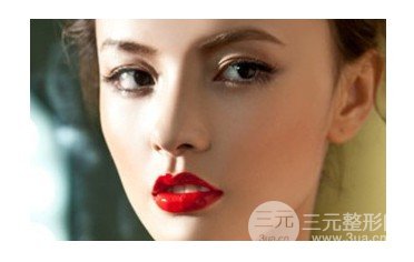 玻尿酸隆鼻對比圖