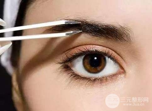 提眉術(shù)前后對比照片