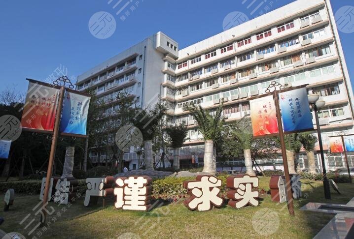 【預覽】上海九院隆胸價格表2021新版，隆胸專家|董佳生隆胸案例