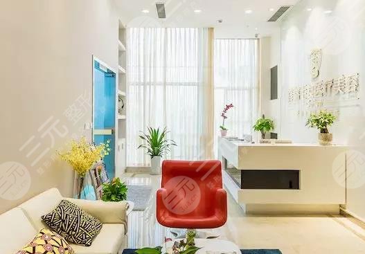 成都哪家醫(yī)院植發(fā)技術(shù)好？附碧蓮盛醫(yī)院發(fā)際線移植手術(shù)經(jīng)歷