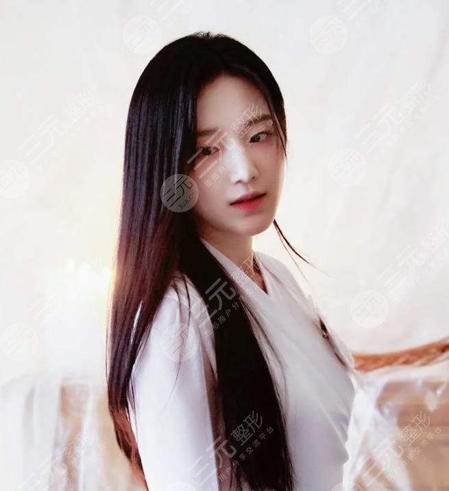 葉舒華的顏值擔當起門面稱號嗎?