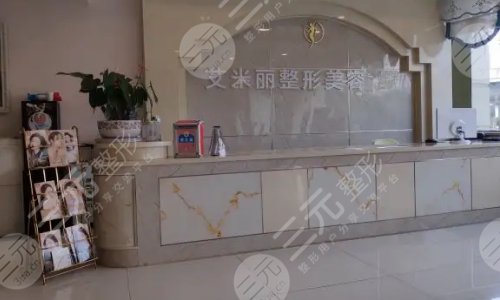 成都鼻假體取出比較好的醫(yī)院盤點(diǎn)！成都圣丹福和藝星哪個(gè)好？