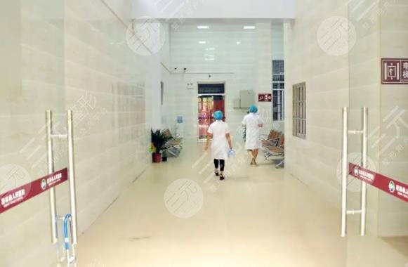 昆明育森植發(fā)醫(yī)院