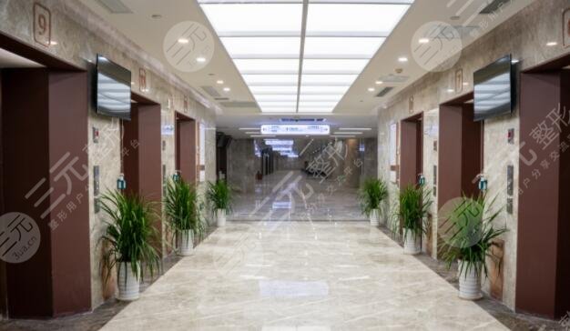 重慶市人民醫(yī)院整形科怎么樣？科室概況、主任門診時間及熱門項目比較~