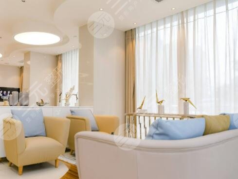 西安小艾熊醫(yī)療美容怎么樣？院內(nèi)3位醫(yī)生實(shí)力揭秘，價(jià)格表公開！