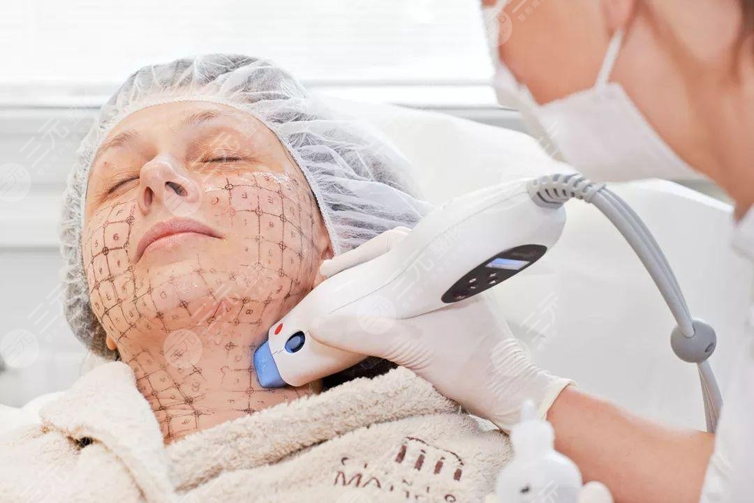 50歲面部下垂怎樣能恢復(fù)？