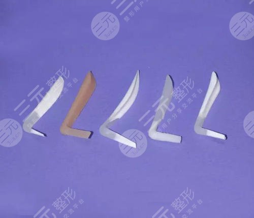 上海市第八人民醫(yī)院整形美容科假體隆鼻案例