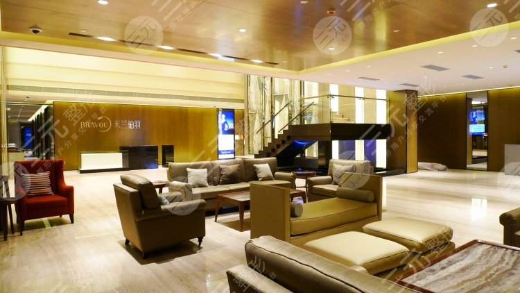 成都高新米蘭柏羽